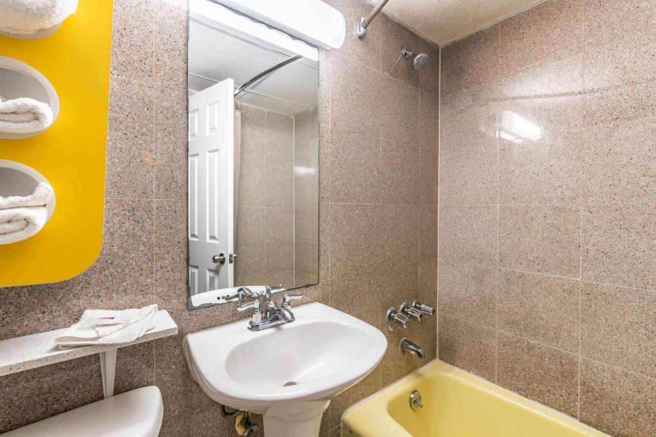 Motel 6-Elmsford, Ny - White Plains Exteriér fotografie