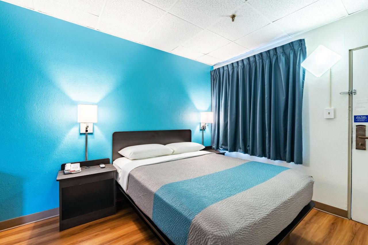 Motel 6-Elmsford, Ny - White Plains Exteriér fotografie