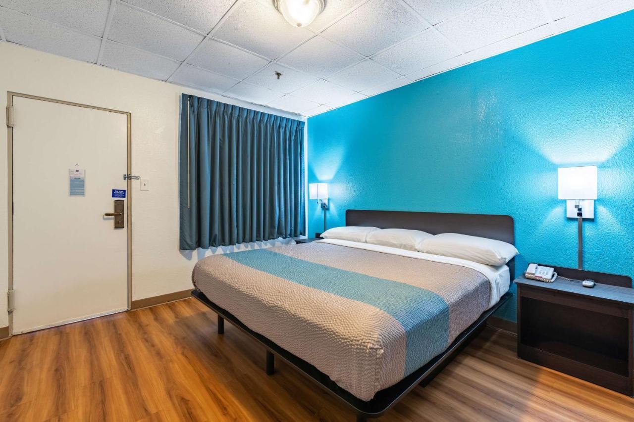 Motel 6-Elmsford, Ny - White Plains Exteriér fotografie